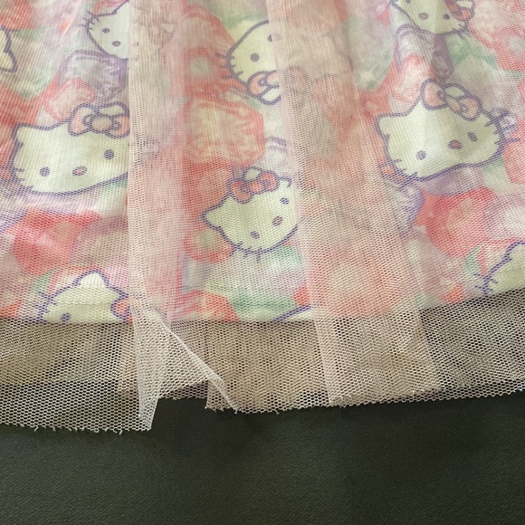 Hello Kitty Girls XL Skirt. Preowned. - Picture 5 of 8